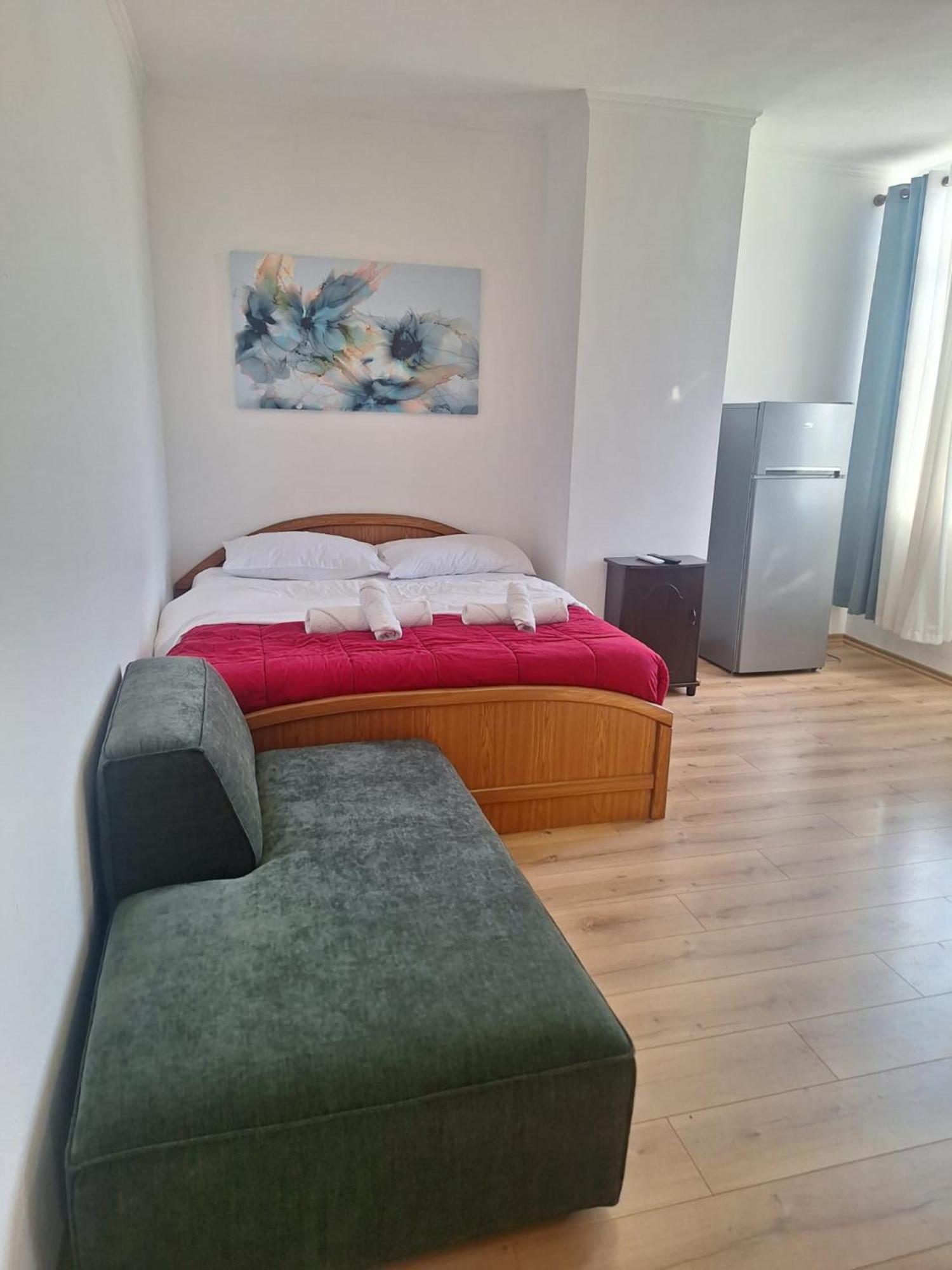 Albania Apartment Comfort Near Tirana City Center Esterno foto