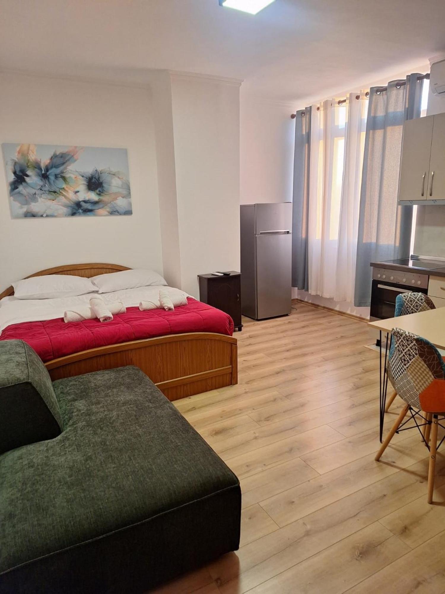 Albania Apartment Comfort Near Tirana City Center Esterno foto