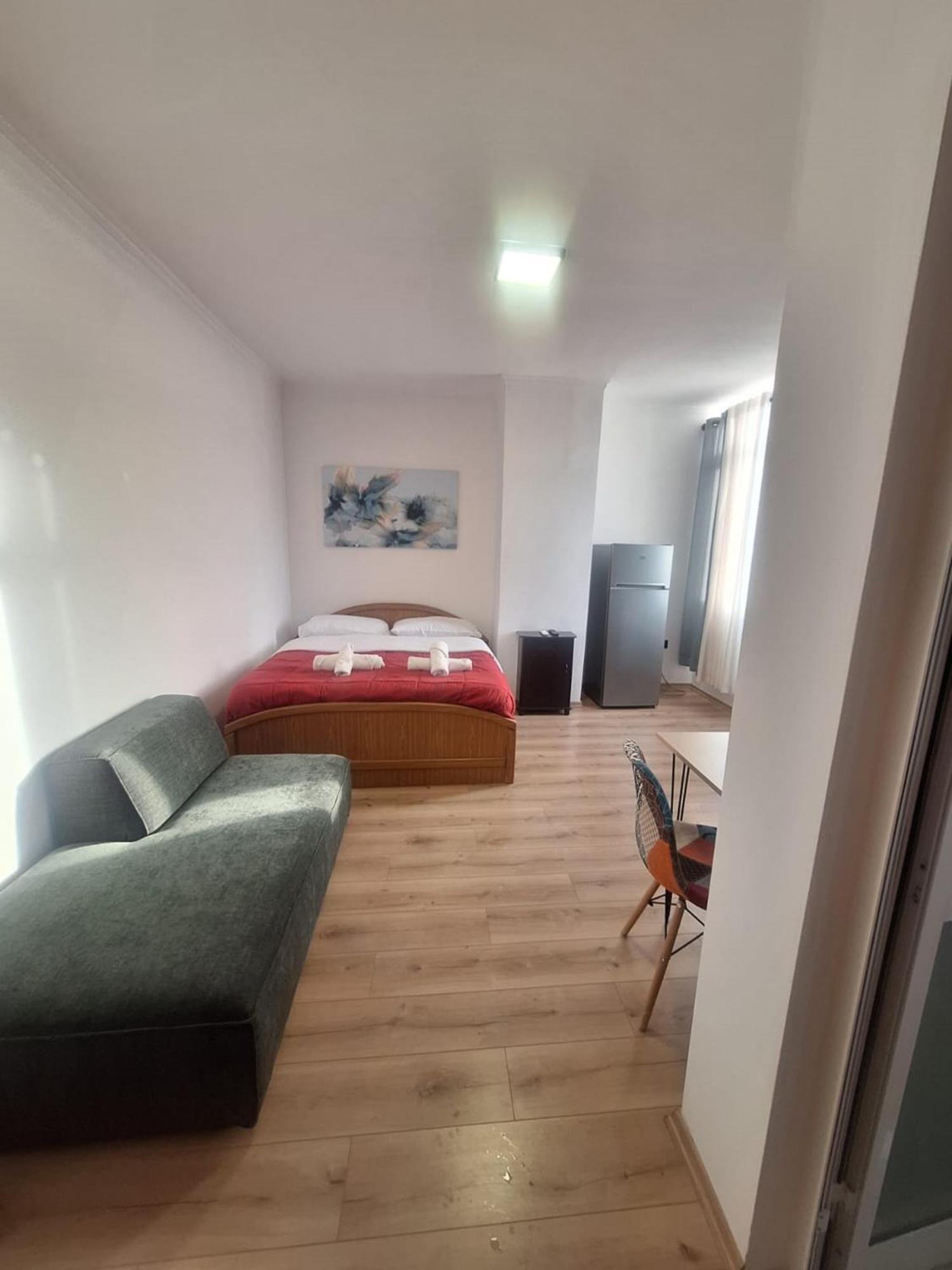 Albania Apartment Comfort Near Tirana City Center Esterno foto