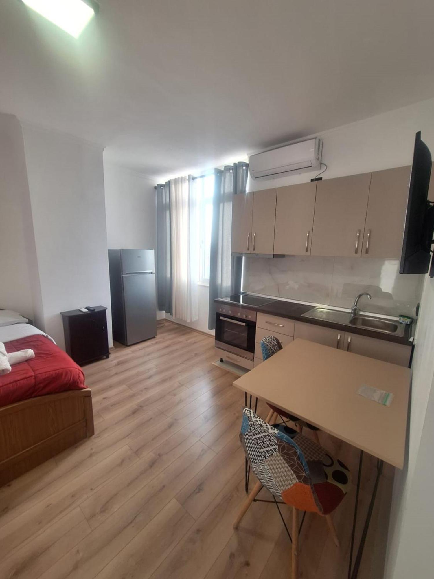 Albania Apartment Comfort Near Tirana City Center Esterno foto