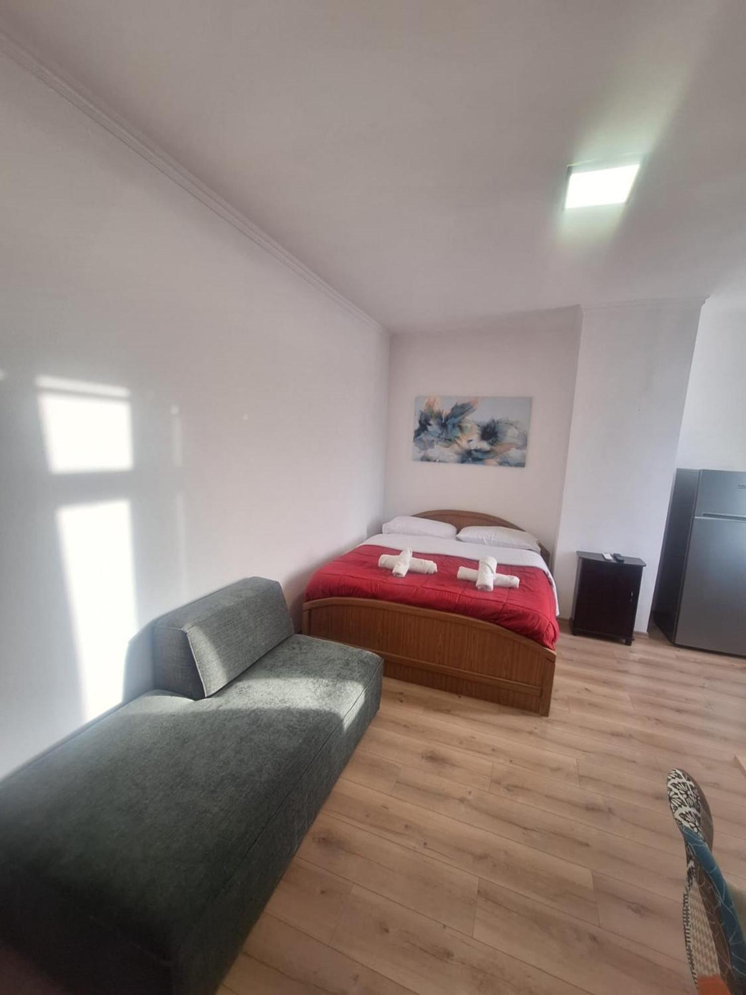 Albania Apartment Comfort Near Tirana City Center Esterno foto