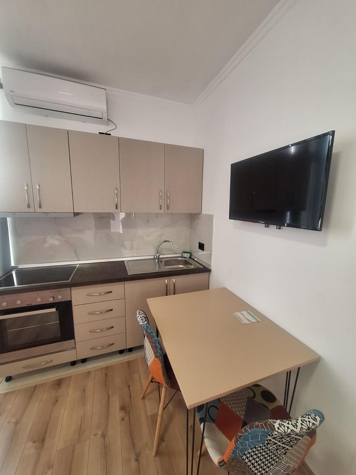 Albania Apartment Comfort Near Tirana City Center Esterno foto